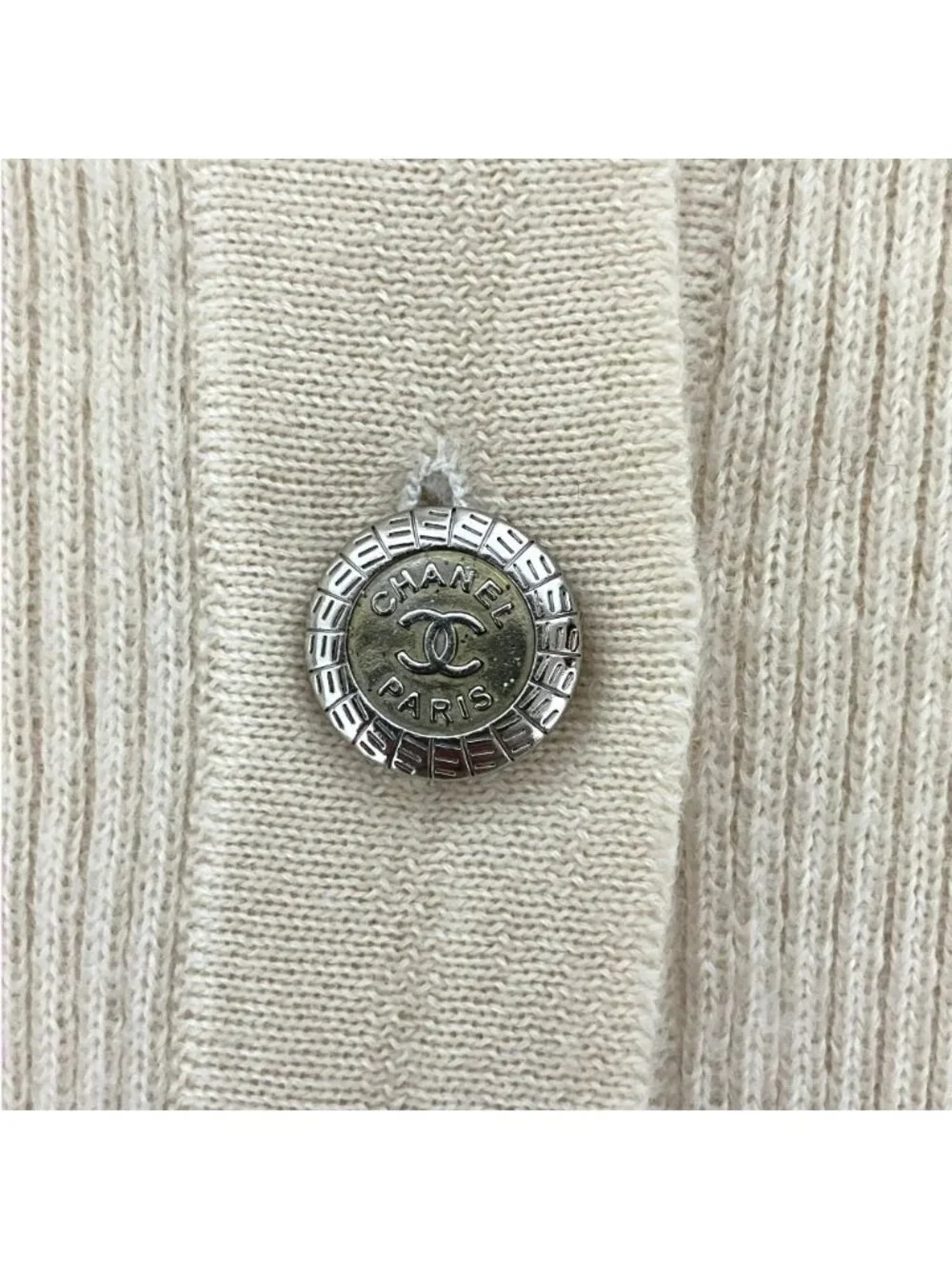 Chanel CC Logo Button Long Sleeve Cashmere Rib Knit Cardigan 34 Ivory
